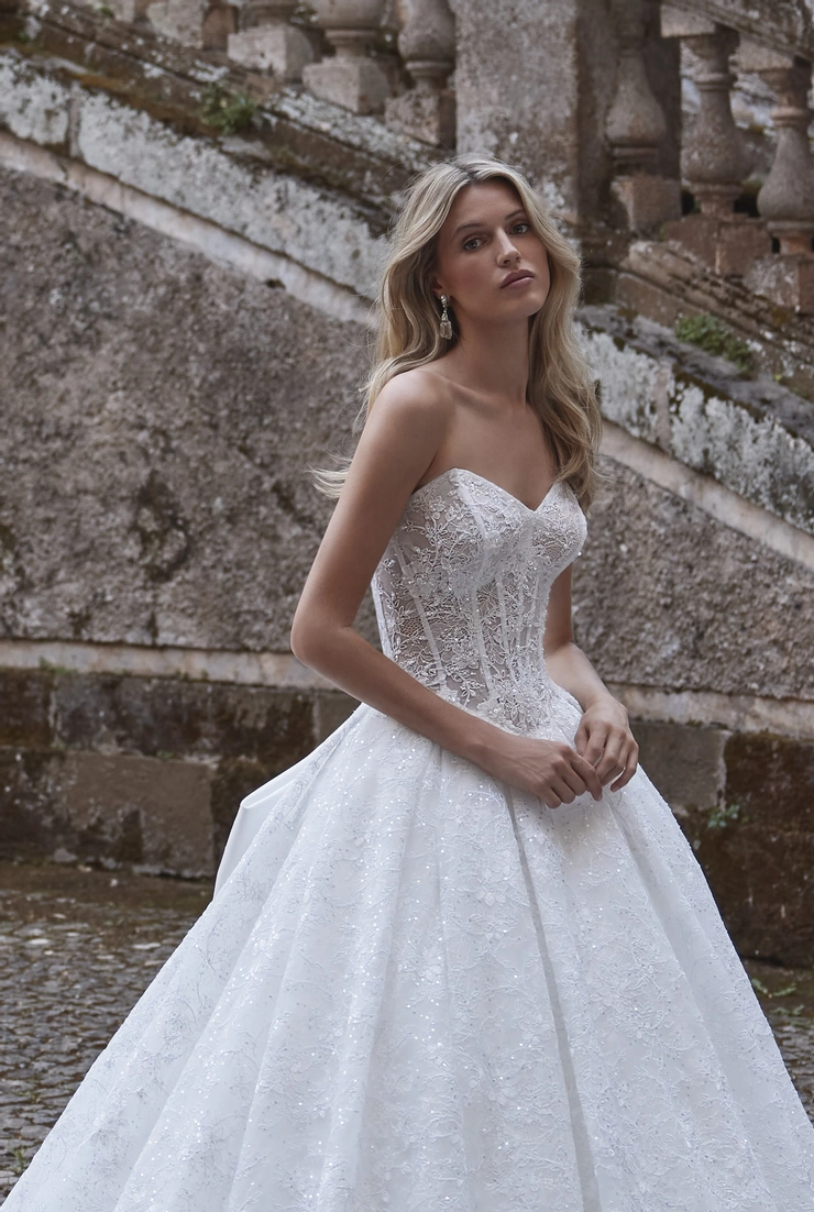 Veni Infantino Style #63206 #5 frontface vertical cropped picture