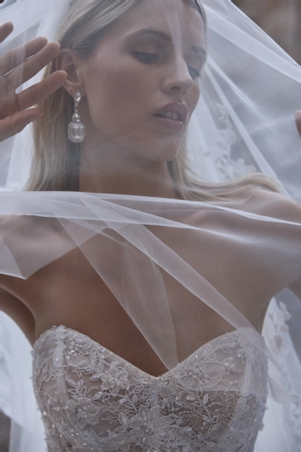 Veni Infantino Style #63206 #5 frontface vertical cropped thumbnail