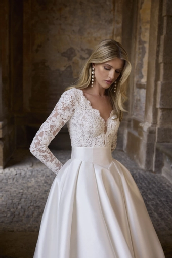 Veni Infantino 63215B #1 frontface vertical cropped thumbnail