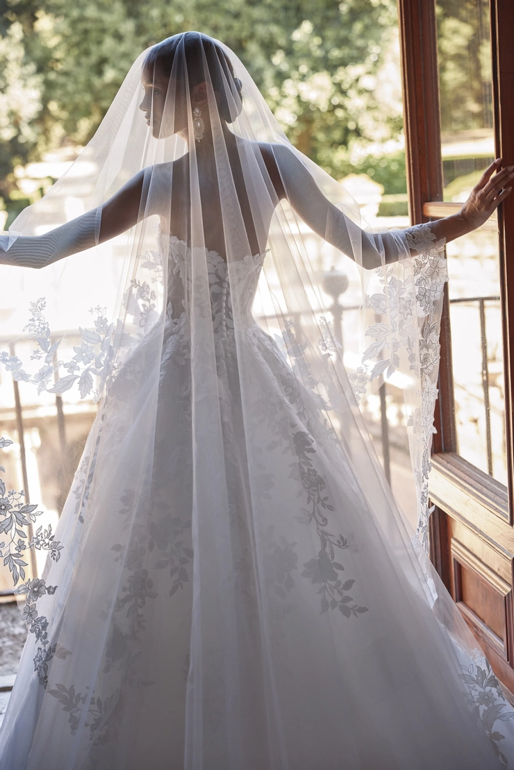 Veni Infantino Style #63218 #9 backface vertical cropped picture