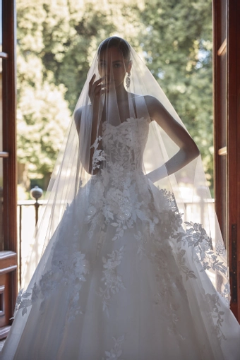 Veni Infantino #63218 #8 frontface vertical cropped thumbnail