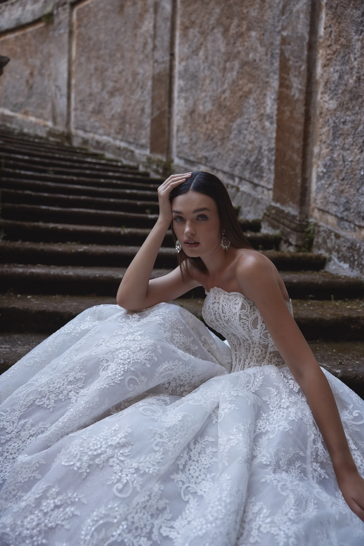 Veni Infantino Style #63231A #5 frontface vertical cropped picture