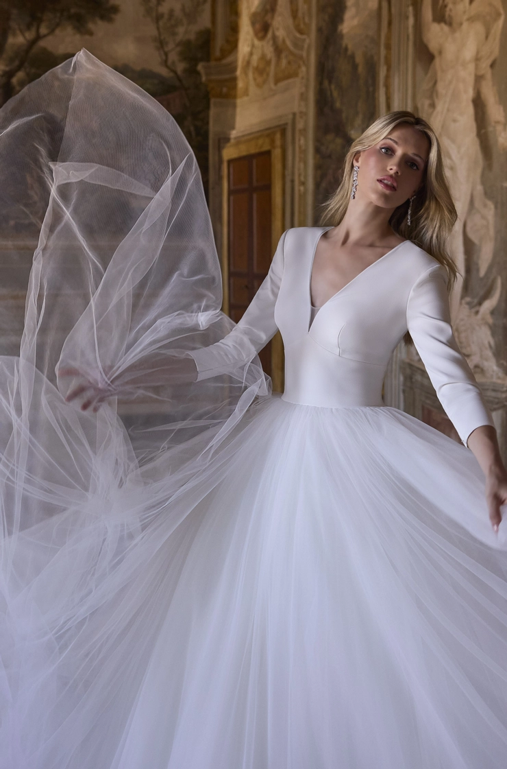 Veni Infantino Style #63232 #2 frontface vertical cropped picture