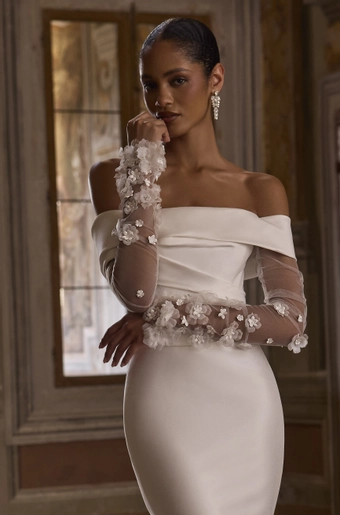 Veni Infantino Style #63259 #4 frontface vertical cropped thumbnail