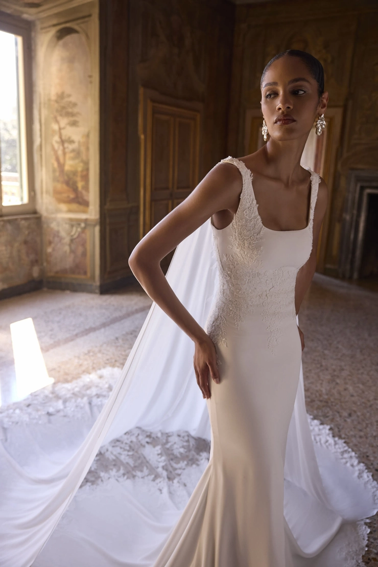 Veni Infantino Style #63261 #4 frontface vertical cropped picture