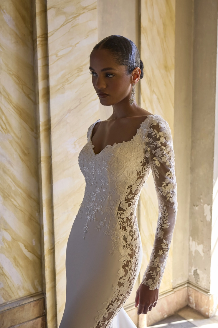 Veni Infantino Style #63263 #2 frontface vertical cropped picture