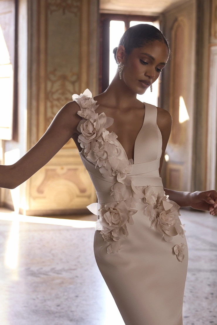 Veni Infantino Style #63268 #3 frontface vertical cropped picture