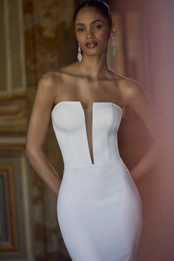 Veni Infantino 63271 #6 frontface vertical cropped thumbnail