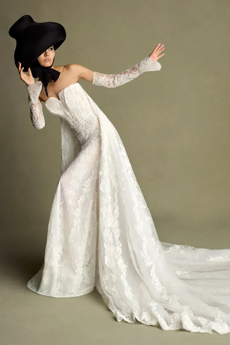 Barbara #1 frontface vertical picture