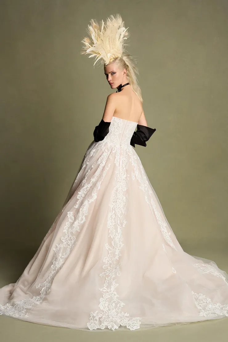 Garland #3 default backface vertical picture