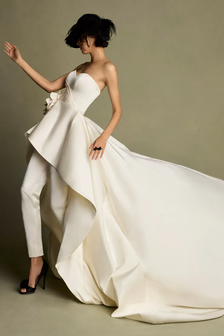 Crawford #2 frontface vertical picture