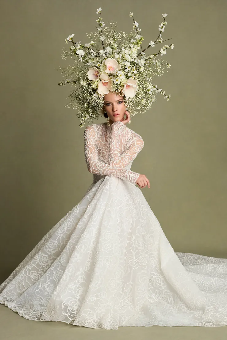 Grace #1 frontface vertical picture