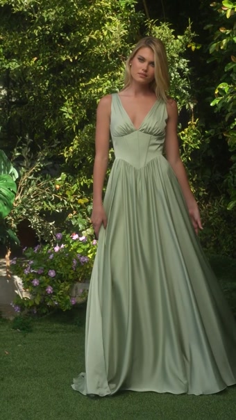 Rihanna #24 autoplay loop mute thumbnail