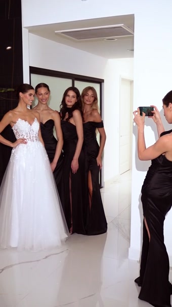 Charm #21 autoplay loop mute thumbnail