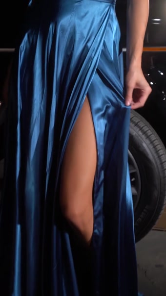 Isla #21 autoplay loop mute thumbnail