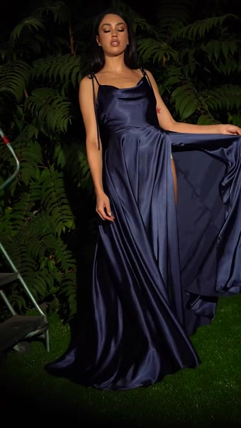 Isla #25 autoplay loop mute thumbnail