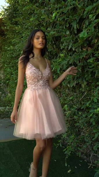 Evelina #13 autoplay loop mute thumbnail