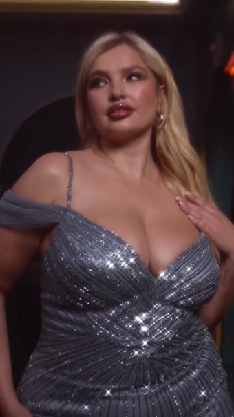 Omaha #8 autoplay loop mute thumbnail