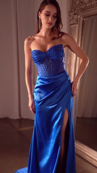 Hannah #1 autoplay loop mute thumbnail