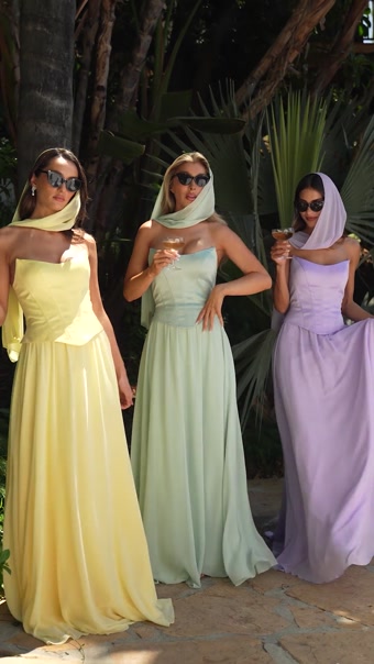 Solenne #20 autoplay loop mute thumbnail