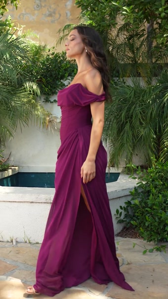 Bindi #12 autoplay loop mute thumbnail