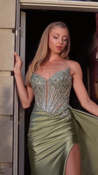 Dax #24 autoplay loop mute thumbnail