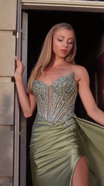 Dax #18 autoplay loop mute thumbnail