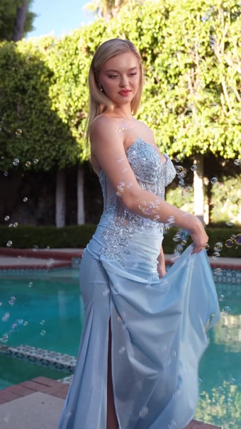 Cozy #1 autoplay loop mute thumbnail