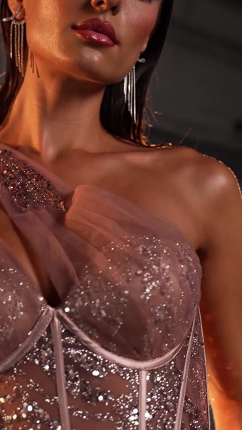 Veronica #8 autoplay loop mute thumbnail