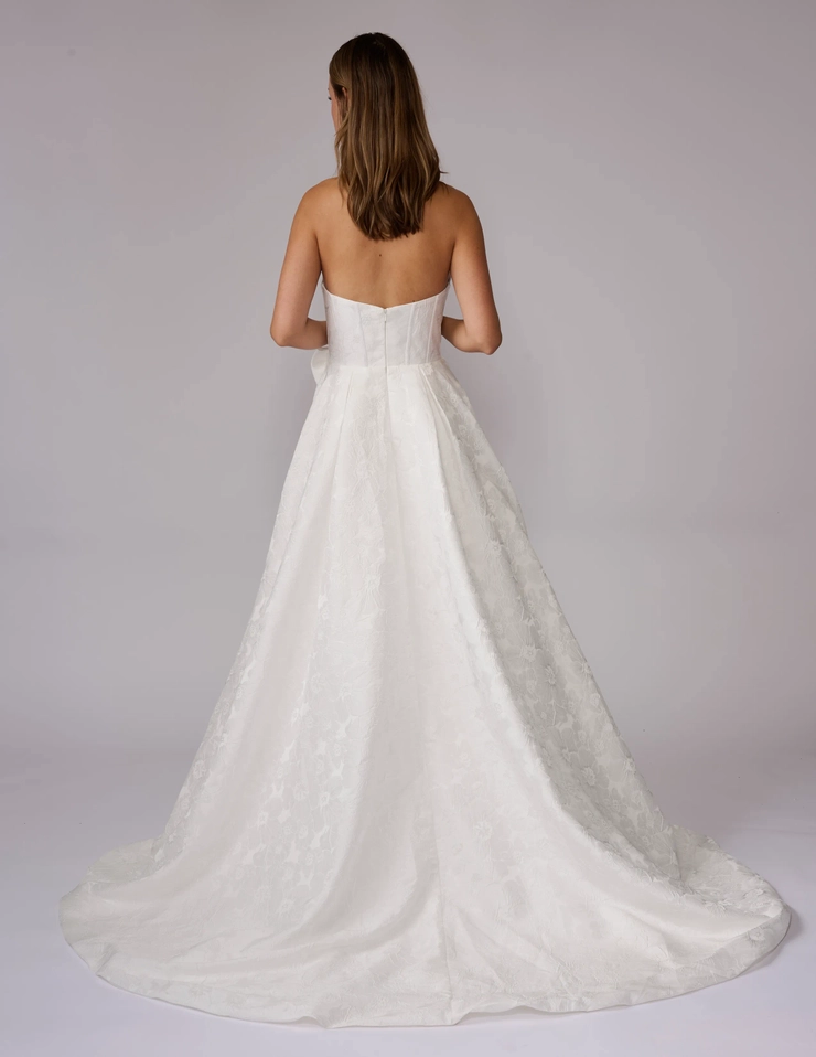 Nina Canacci Style #3286 #3 default backface vertical picture