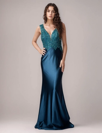 Nina Canacci Style #5411 #1 frontface vertical thumbnail