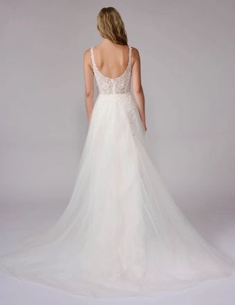 Nina Canacci Style #6700 #3 backface vertical thumbnail