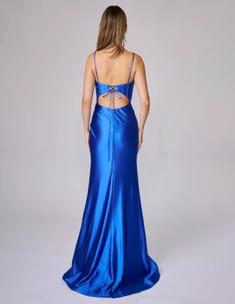 Nina Canacci Style #6711 $3 backface vertical thumbnail