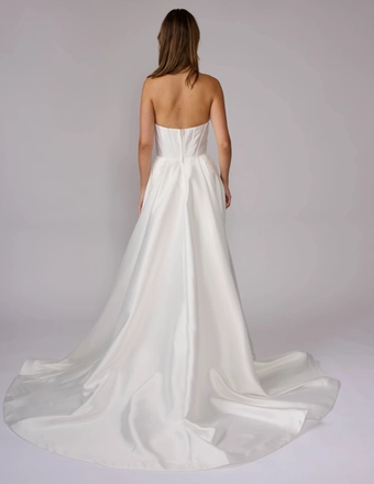 Nina Canacci Style #6721 #3 backface vertical thumbnail