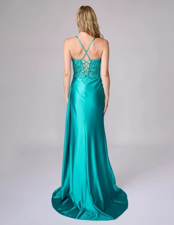 Nina Canacci Style: 6722 #2 default backface vertical thumbnail