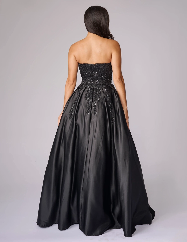 Nina Canacci Style #8309 #1 default backface vertical picture