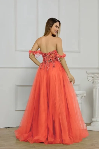 Cecilia Couture 8001 #6 backface vertical thumbnail