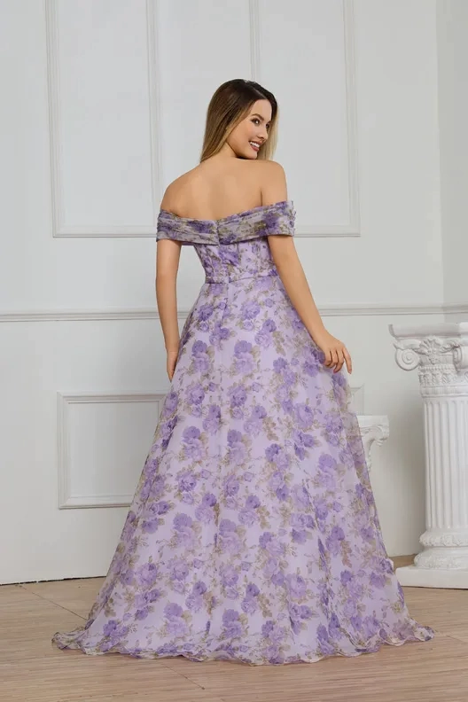 Cecilia Couture Style #8009 #1 default backface vertical picture