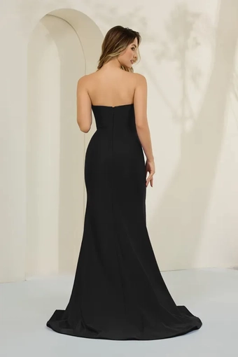 Cecilia Couture 8056 #3 backface vertical thumbnail