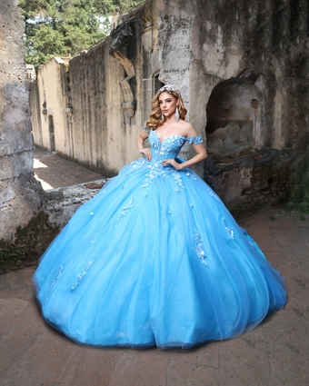 Nina Canacci Style #Q120 $0 default frontface vertical thumbnail