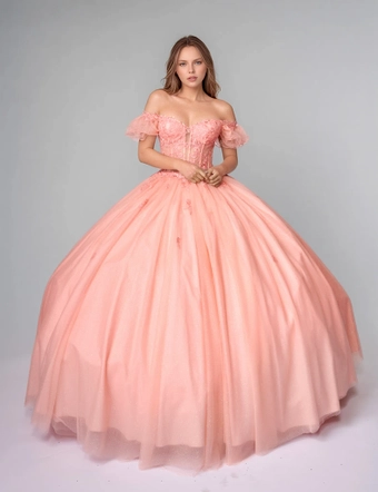 Nina Canacci Style: Q2025 #0 default frontface vertical thumbnail