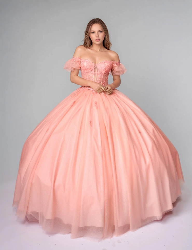 Nina Canacci Style #Q2025 #0 default frontface vertical picture