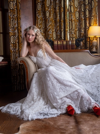 Willowby Steffie #55112 #3 frontface vertical thumbnail