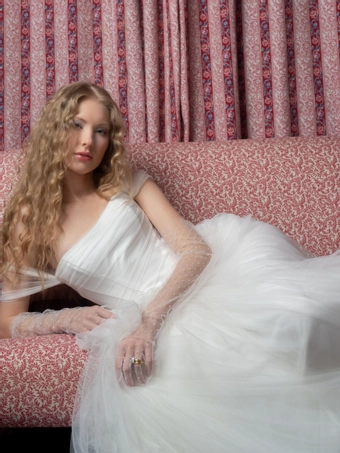 Willowby 56322 #0 default frontface vertical cropped thumbnail