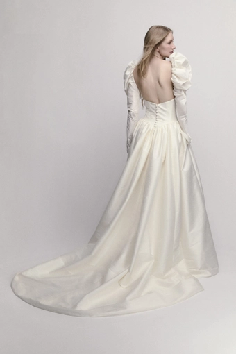 Willowby 56325 #5 default backface vertical thumbnail