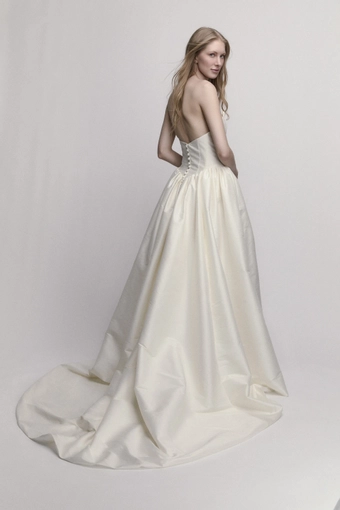 Willowby 56325 #4 backface vertical thumbnail