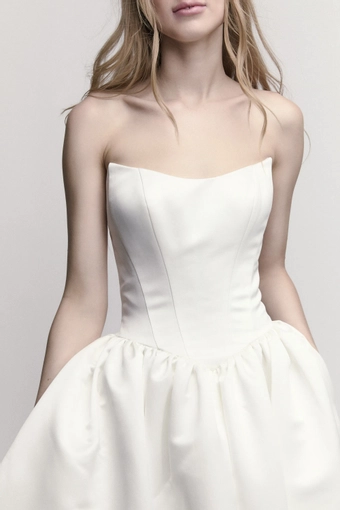 Willowby 56332 #6 frontface vertical cropped thumbnail