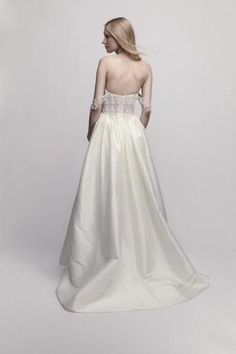 Willowby 56615 #5 default backface vertical thumbnail