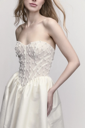 Willowby 56615 #6 frontface vertical cropped thumbnail