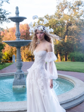 Willowby 56712 #6 frontface vertical cropped thumbnail